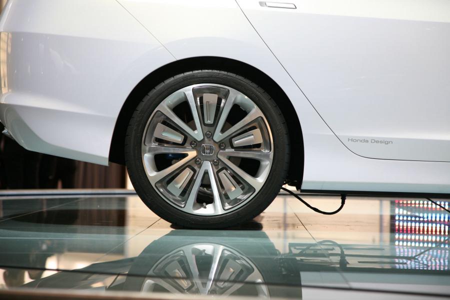  Honda Insight Concept 2008 года  (фото 39 из 97)